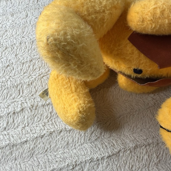 Vintage 1976 Animal Fair Aarty The Aardvark Vest Yellow Plush Stuffed Animal - Picture 9 of 11